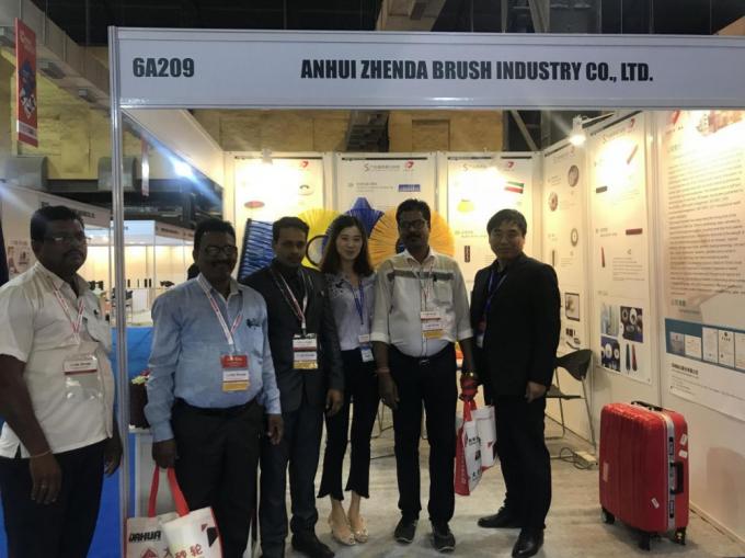 OEM substituível elétrico do apoio da escova da vassoura de estrada 18